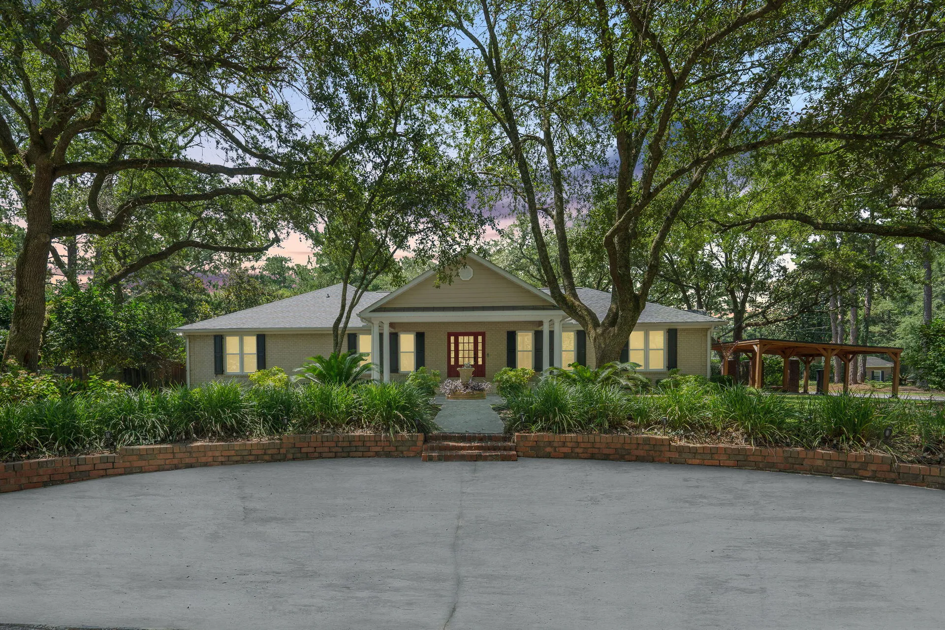 100 Fairway Drive