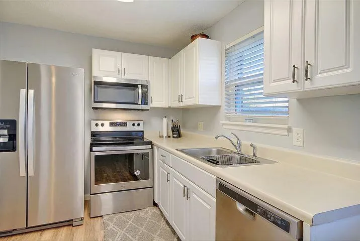 Property image 4 at 415 Parkdale Drive 6d, Charleston, SC 29414