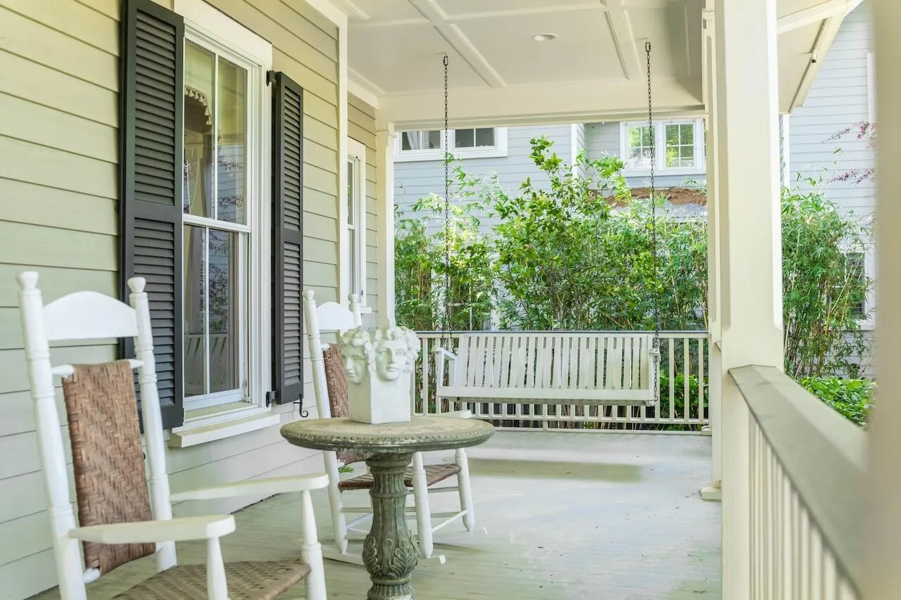 Property image 3 at 707 Royall Avenue, Mount Pleasant, SC 29464
