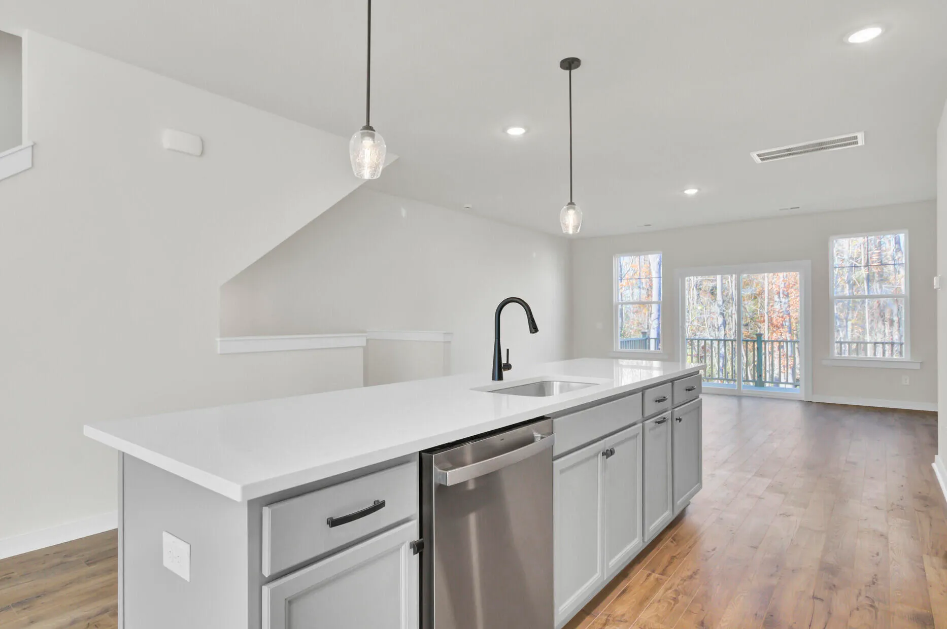 Property image 4 at 2011 Quiet Ibis Road, Hanahan, SC 29410