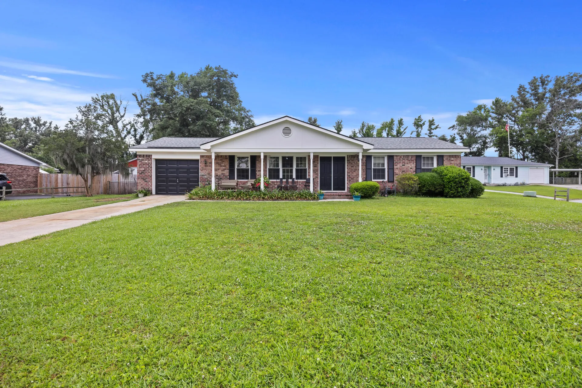 212 Columbia Drive