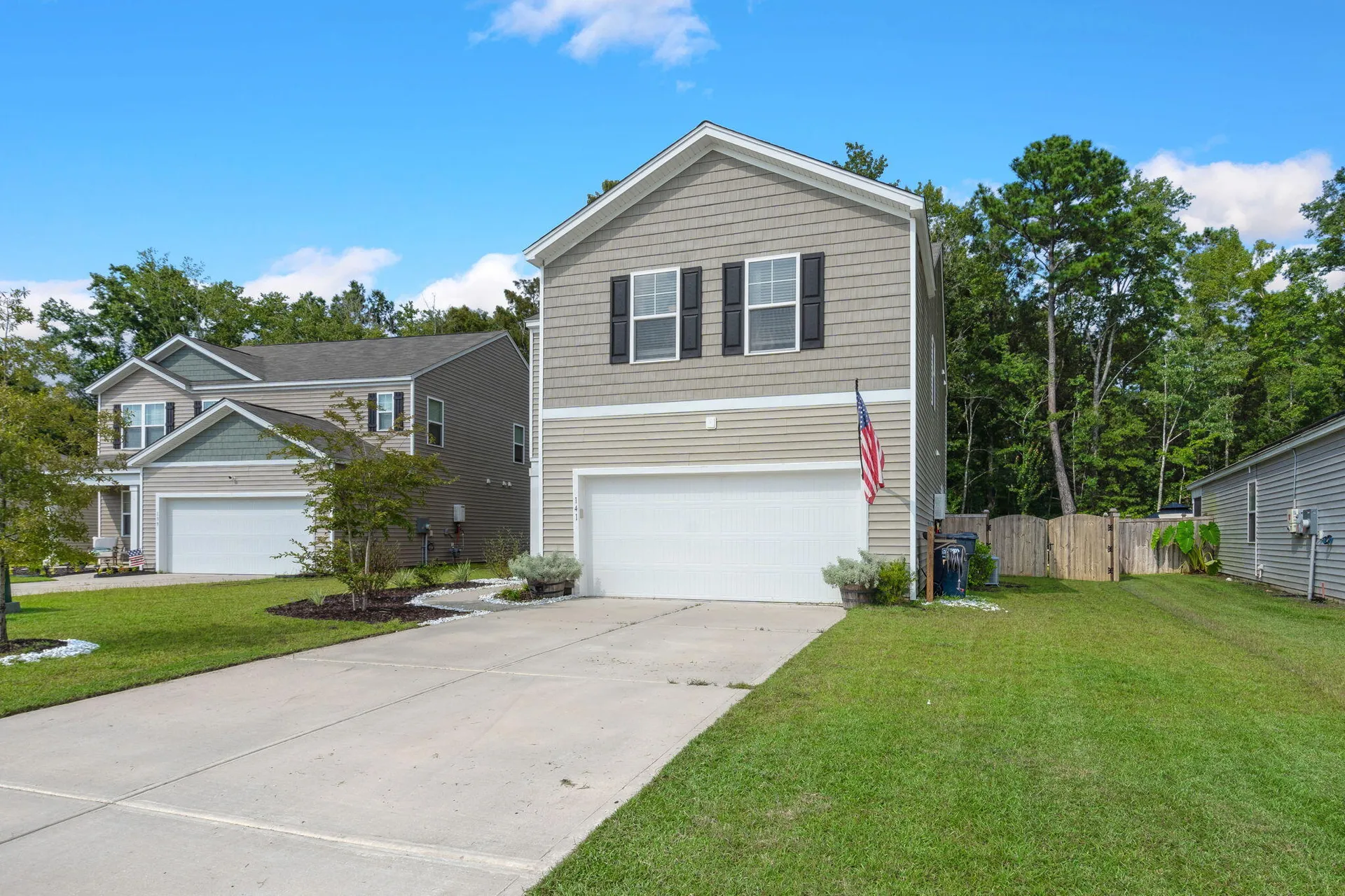 Property image 2 at 141 Lagoona Dr, Summerville, SC 29483