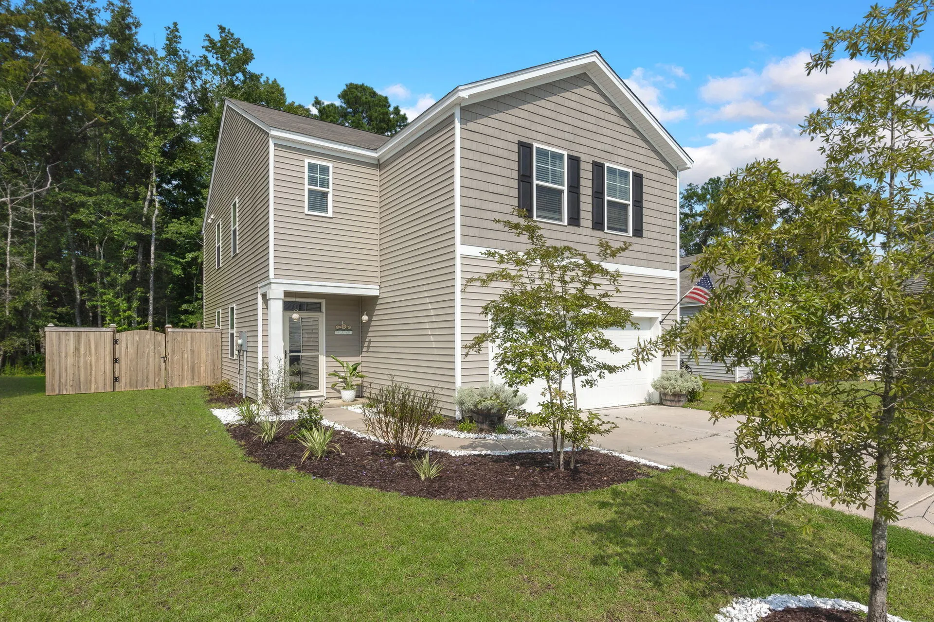 Property image 3 at 141 Lagoona Dr, Summerville, SC 29483