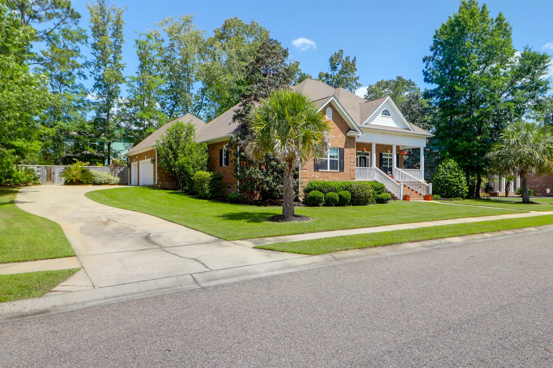 Property image 2 at 1069 Blockade Runner Parkway, Summerville, SC 29485