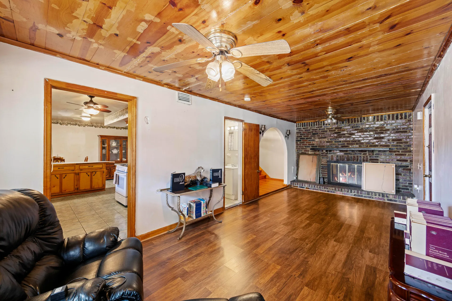 Property image 4 at 1520 Acacia Street, Charleston, SC 29407