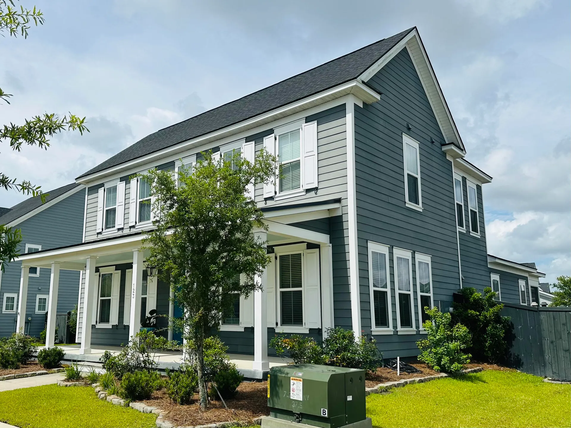 123 Hewitt Street