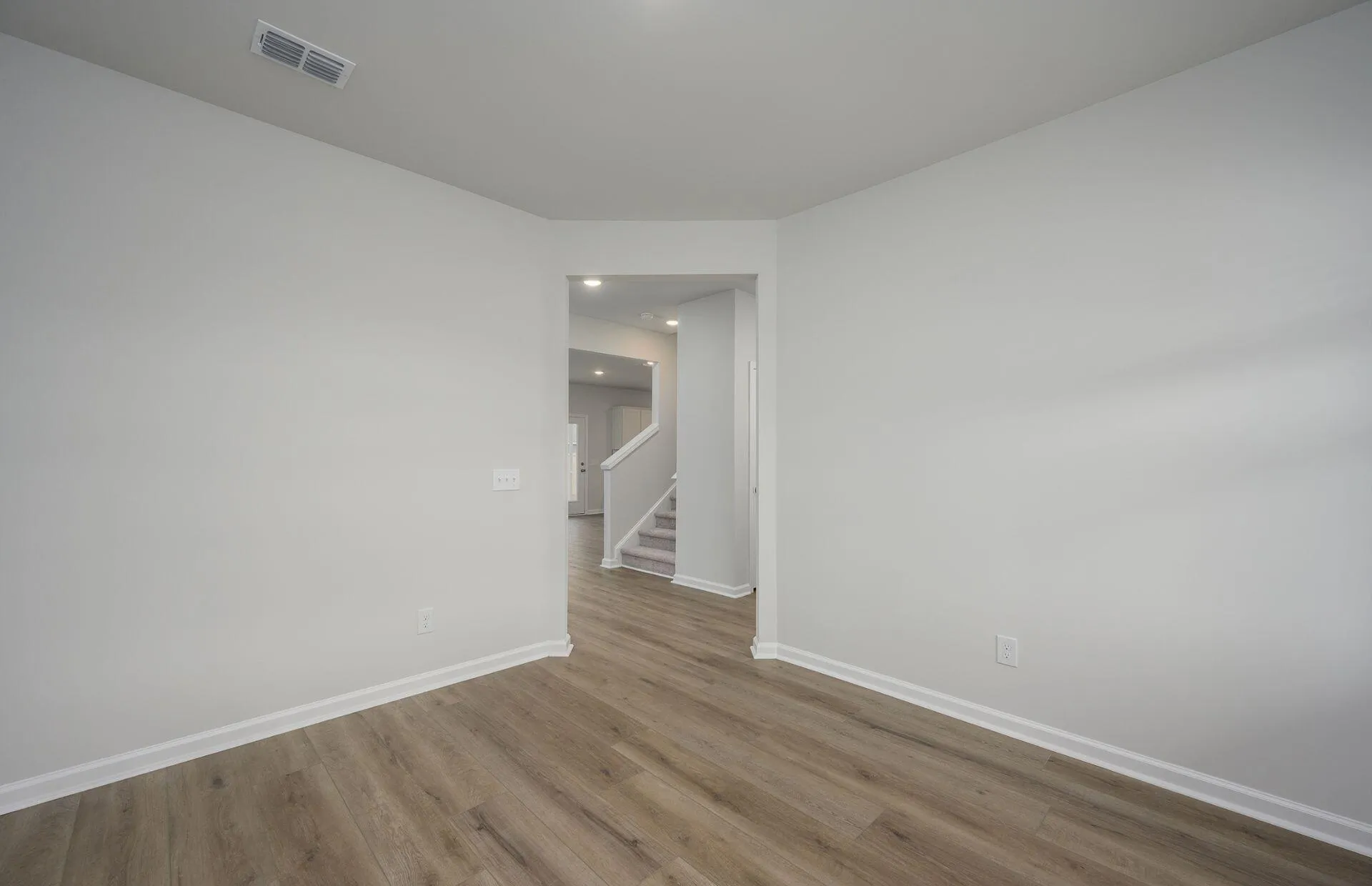 Property image 4 at 758 Meadowbrook Lane, Summerville, SC 29486