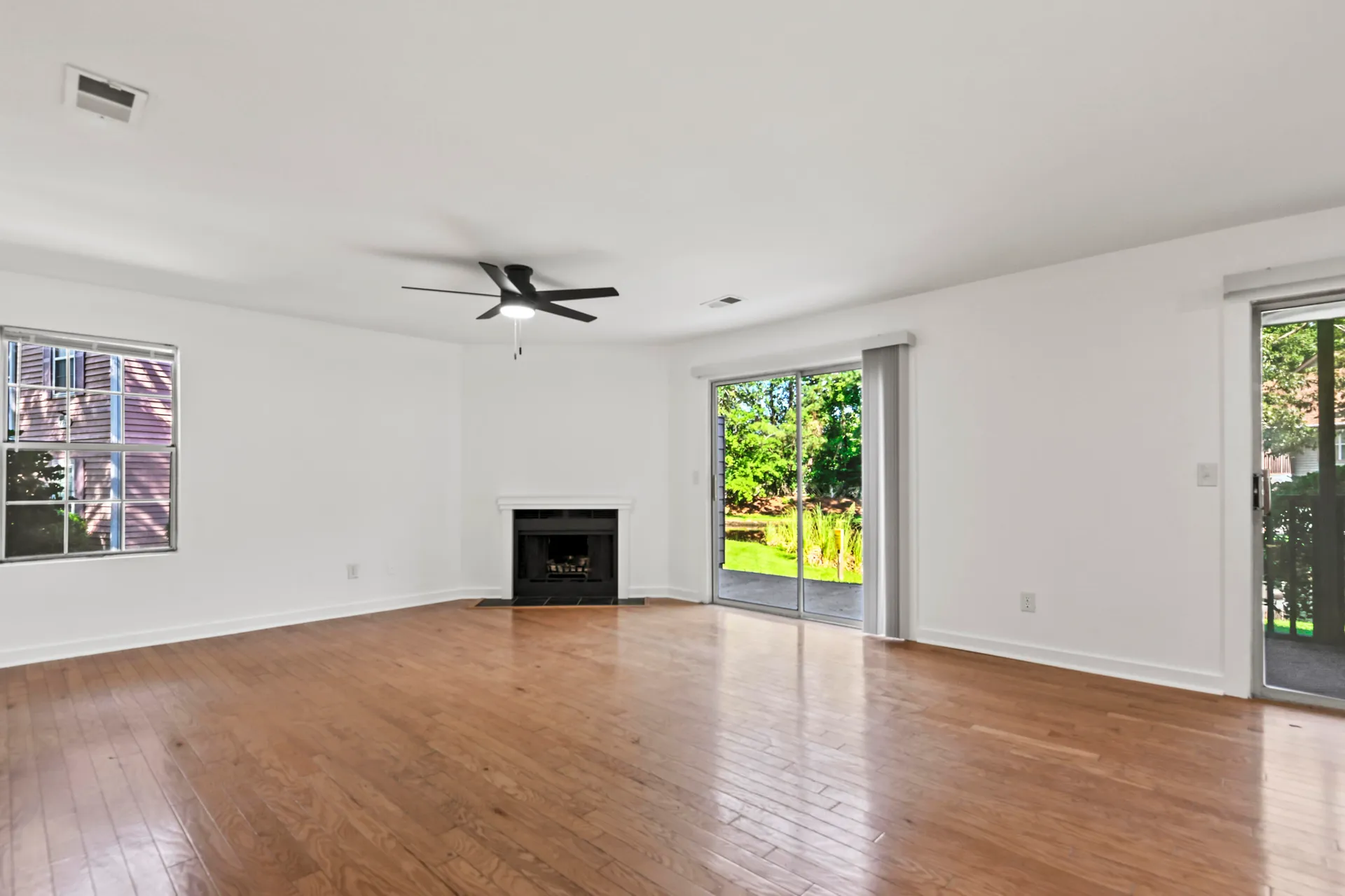 Property image 3 at 7920 Parklane Court A, North Charleston, SC 29418
