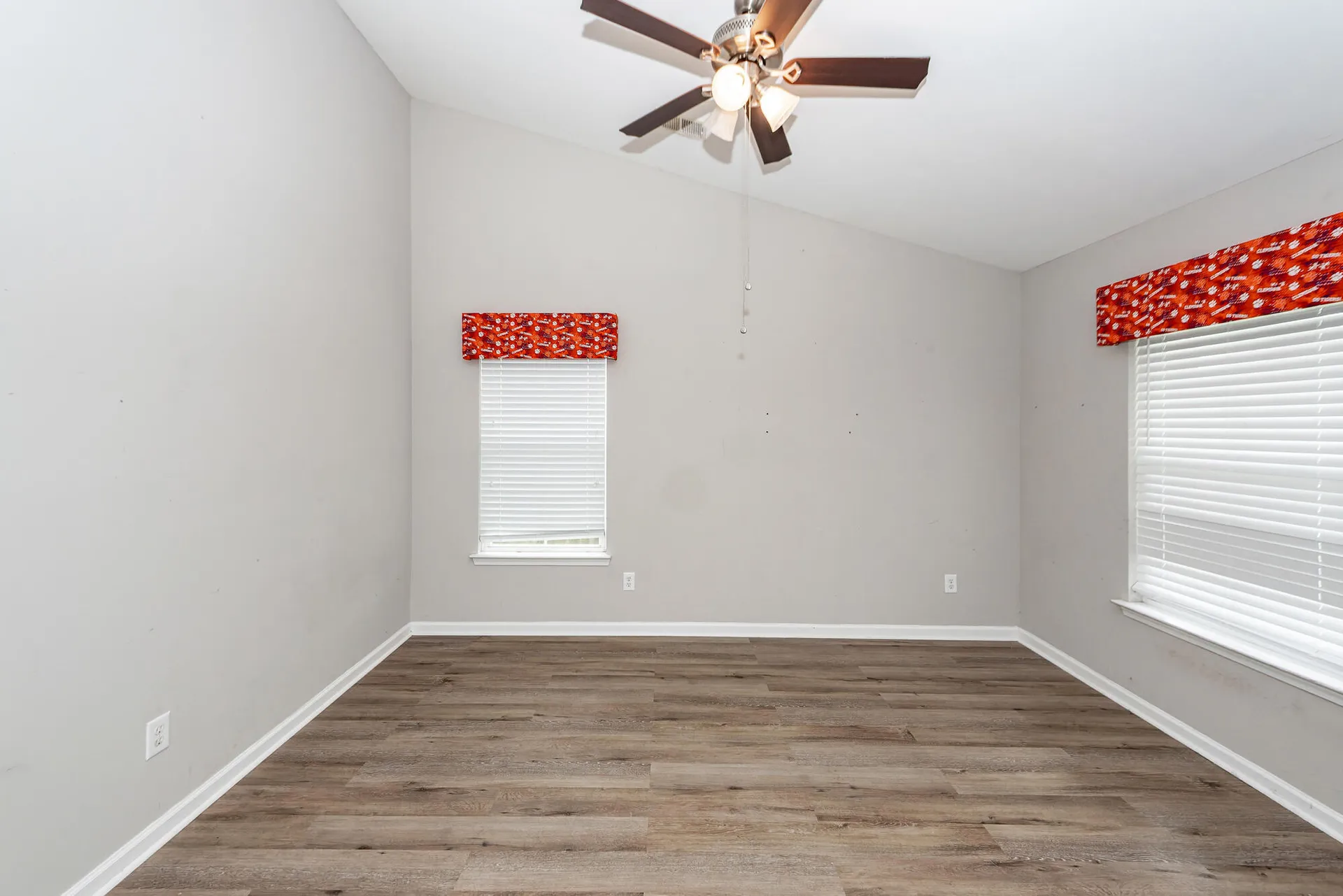 Property image 4 at 8217 Little Sydneys Way, North Charleston, SC 29406
