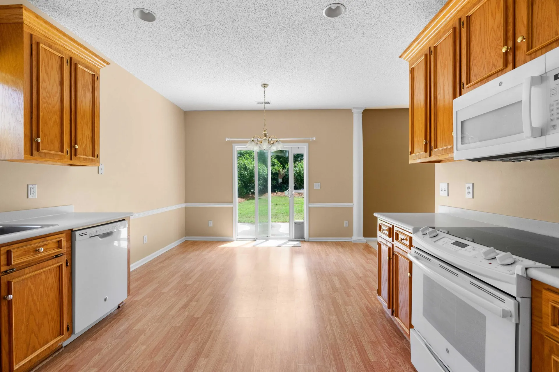 Property image 4 at 8752 Evangeline Drive, North Charleston, SC 29420