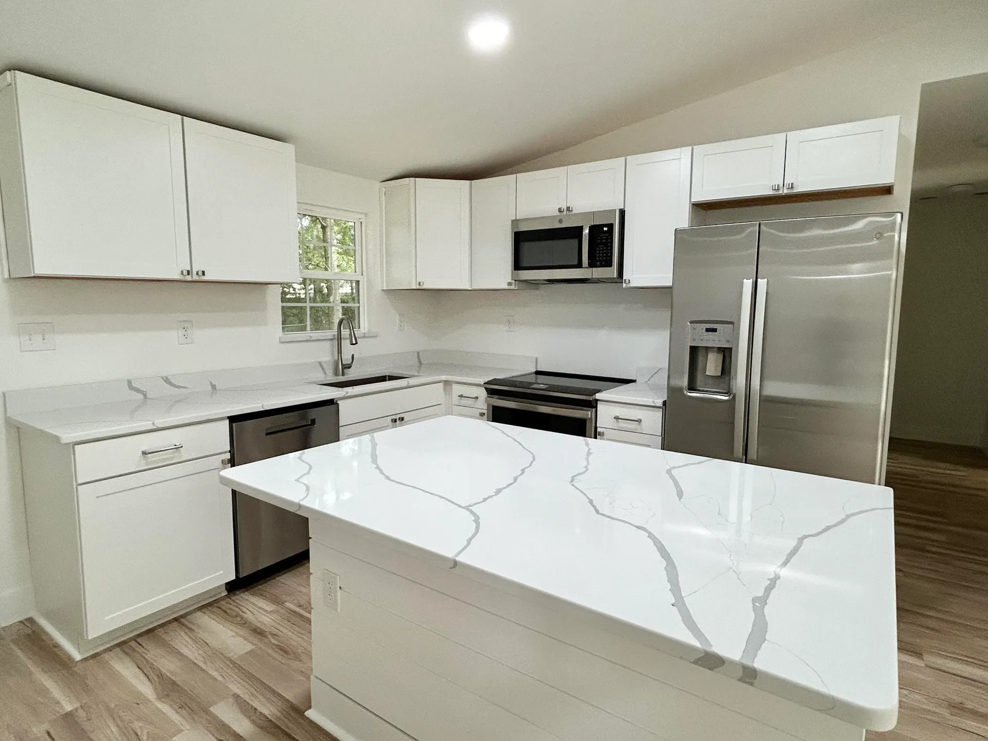 Property image 2 at 861 Savage Road, Charleston, SC 29414
