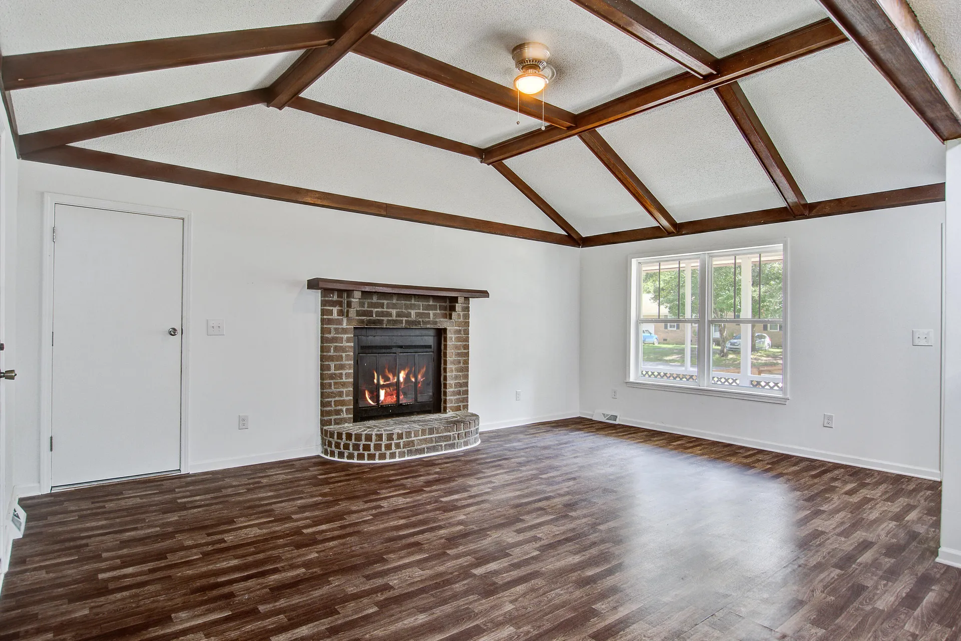 Property image 2 at 206 Terry Avenue, Summerville, SC 29485