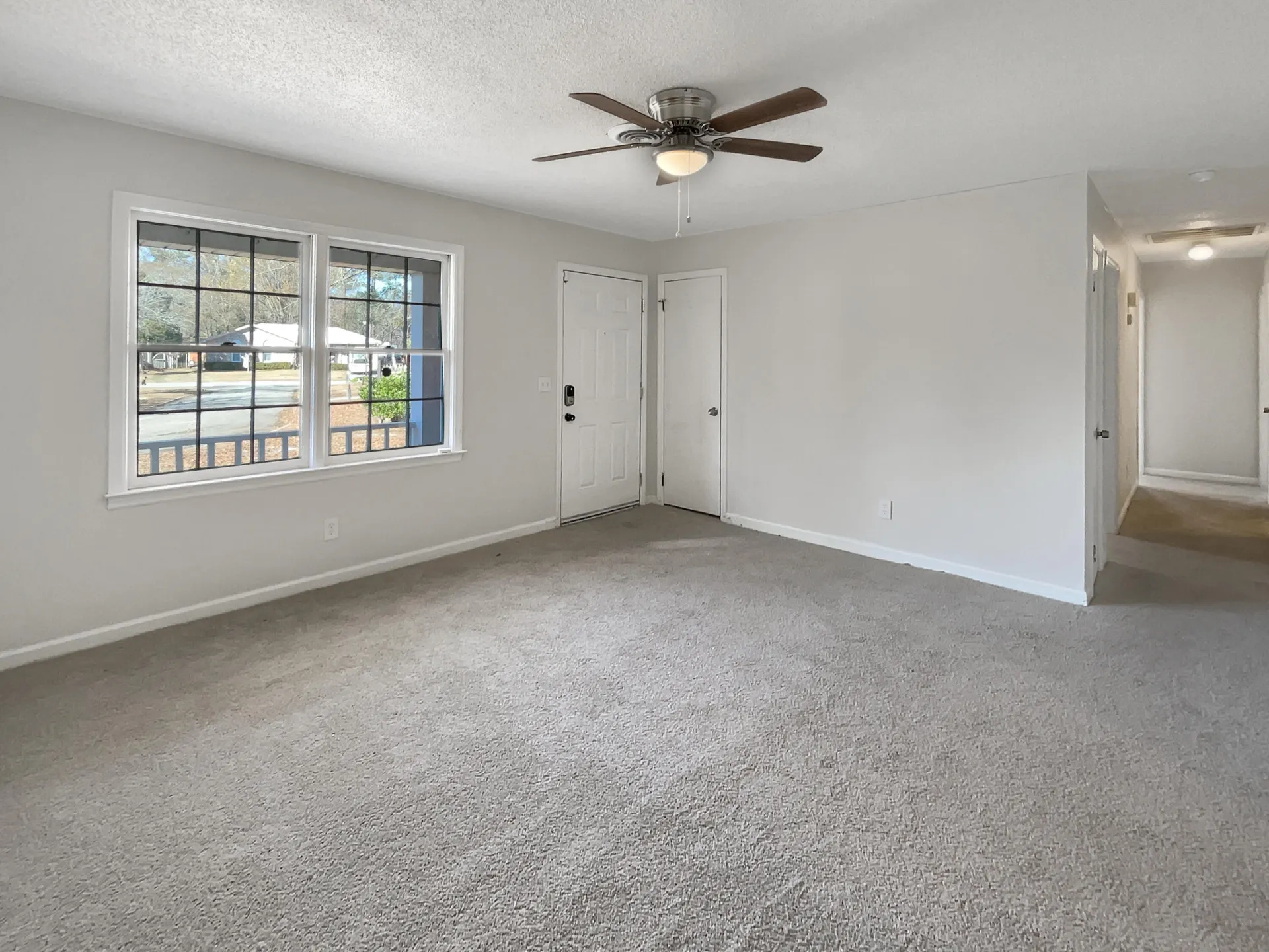 Property image 3 at 3 Tommy Circle, Goose Creek, SC 29445