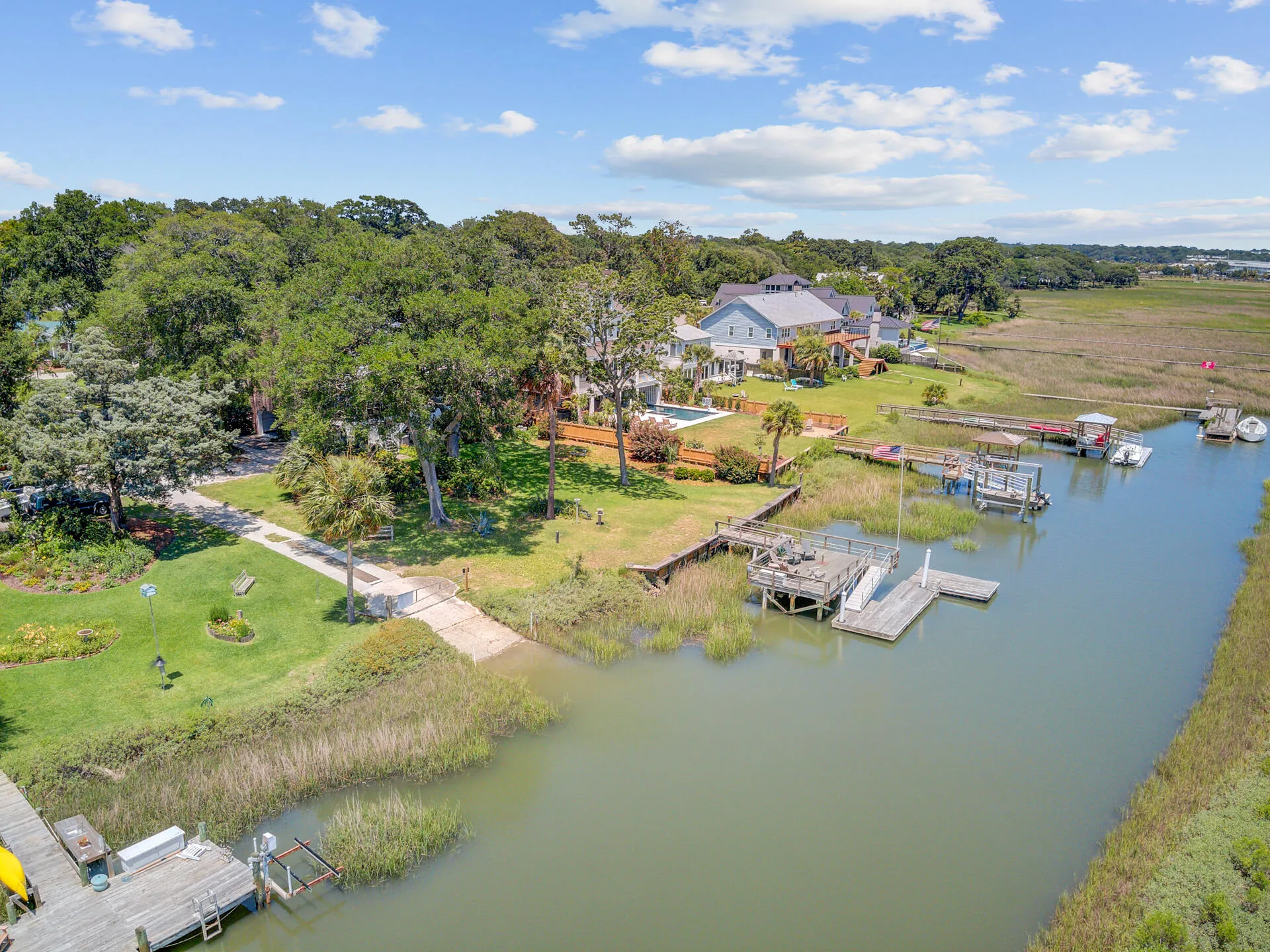 Property image 4 at 261 Palm Street, Mount Pleasant, SC 29464