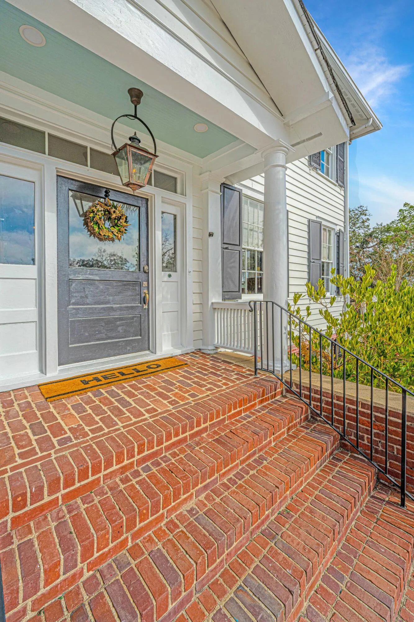 Property image 5 at 1075 Avenue Of Oaks, Charleston, SC 29407