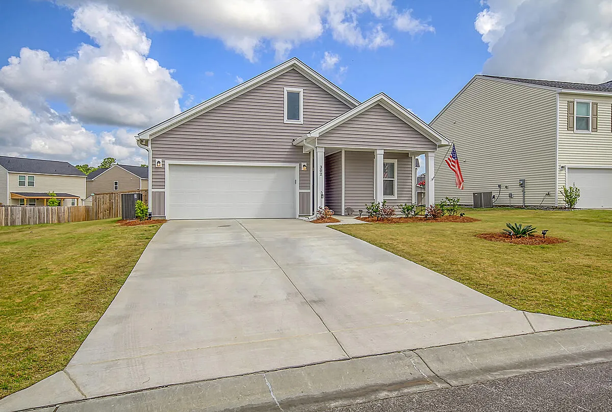 Property image 2 at 302 Canterhill View Drive, Moncks Corner, SC 29461