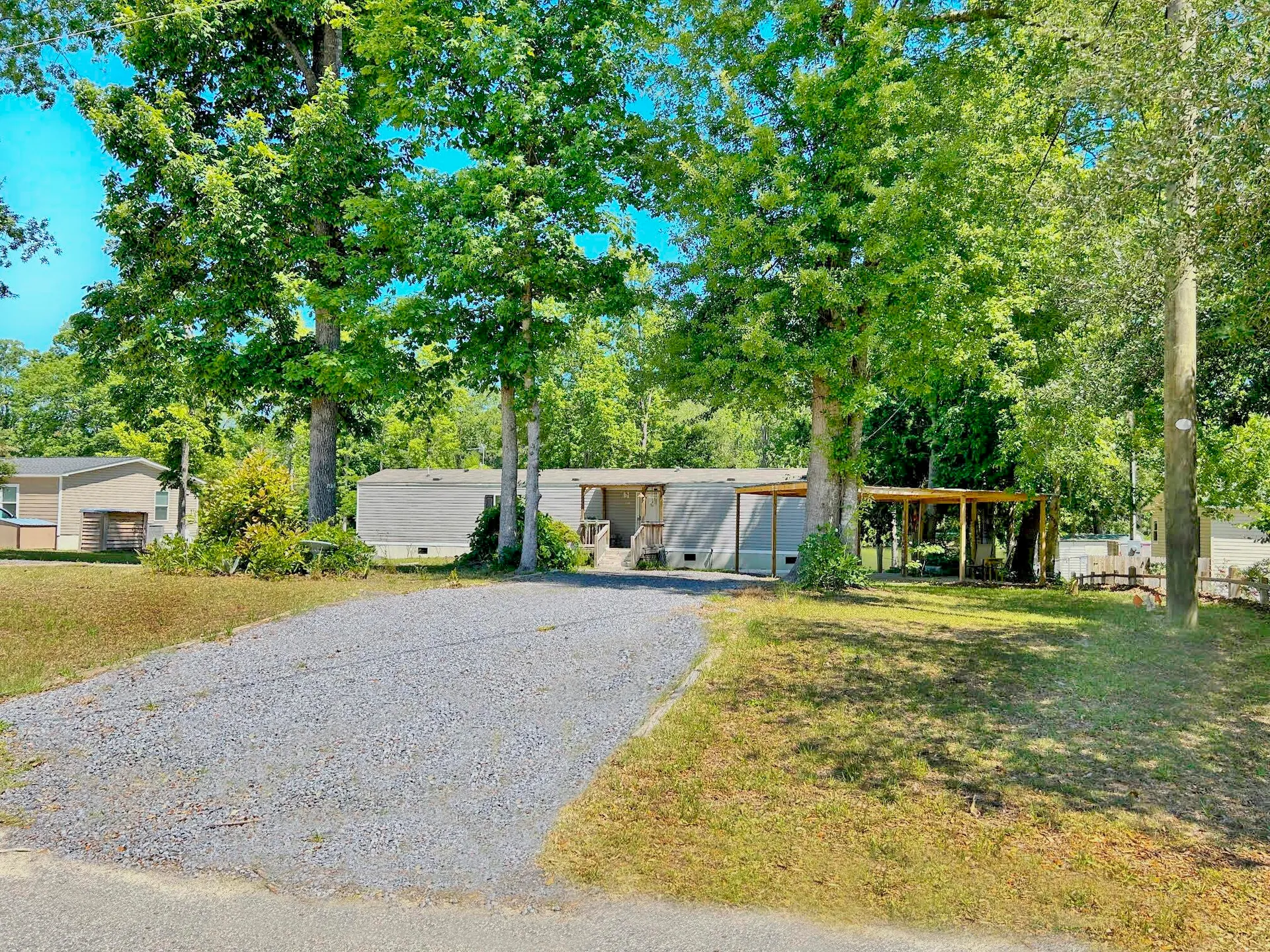 Ash Hill, Eutawville Community