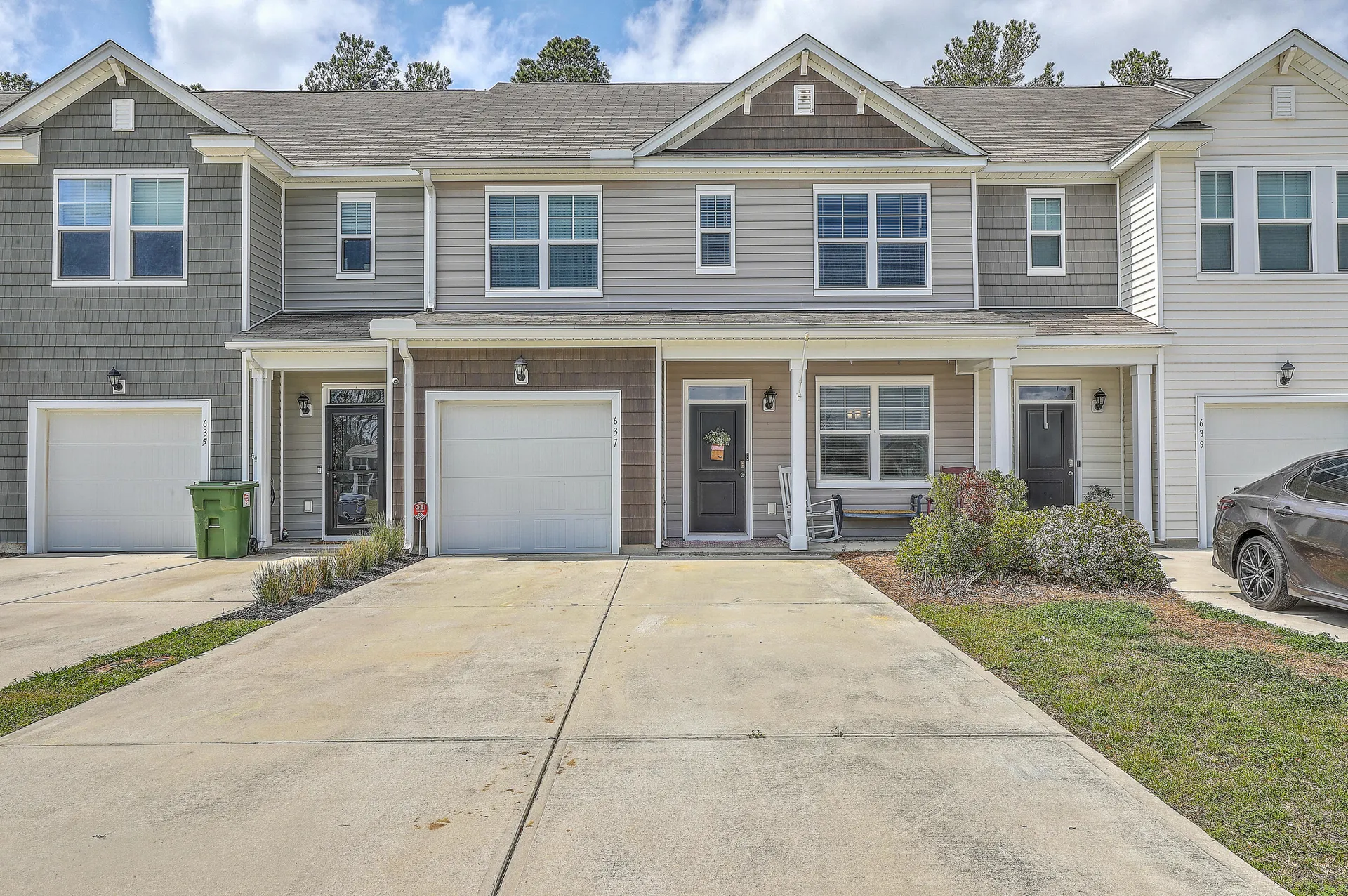 Property image 2 at 637 Hilchot Drive, Summerville, SC 29486