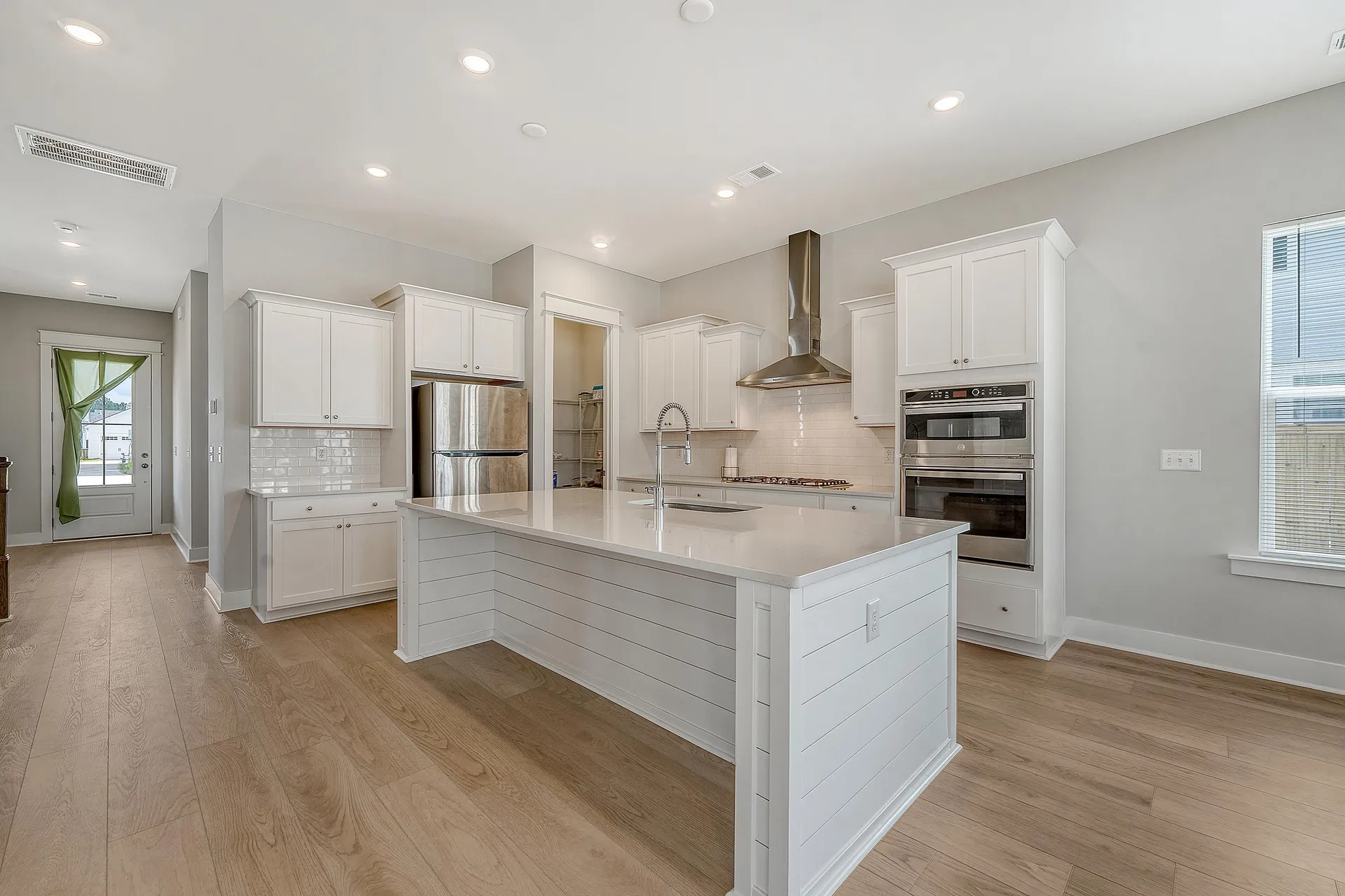 Property image 3 at 227 Witherspoon Street, Summerville, SC 29486