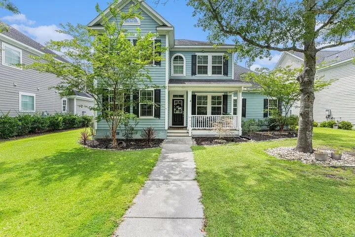414 Hamlet Circle