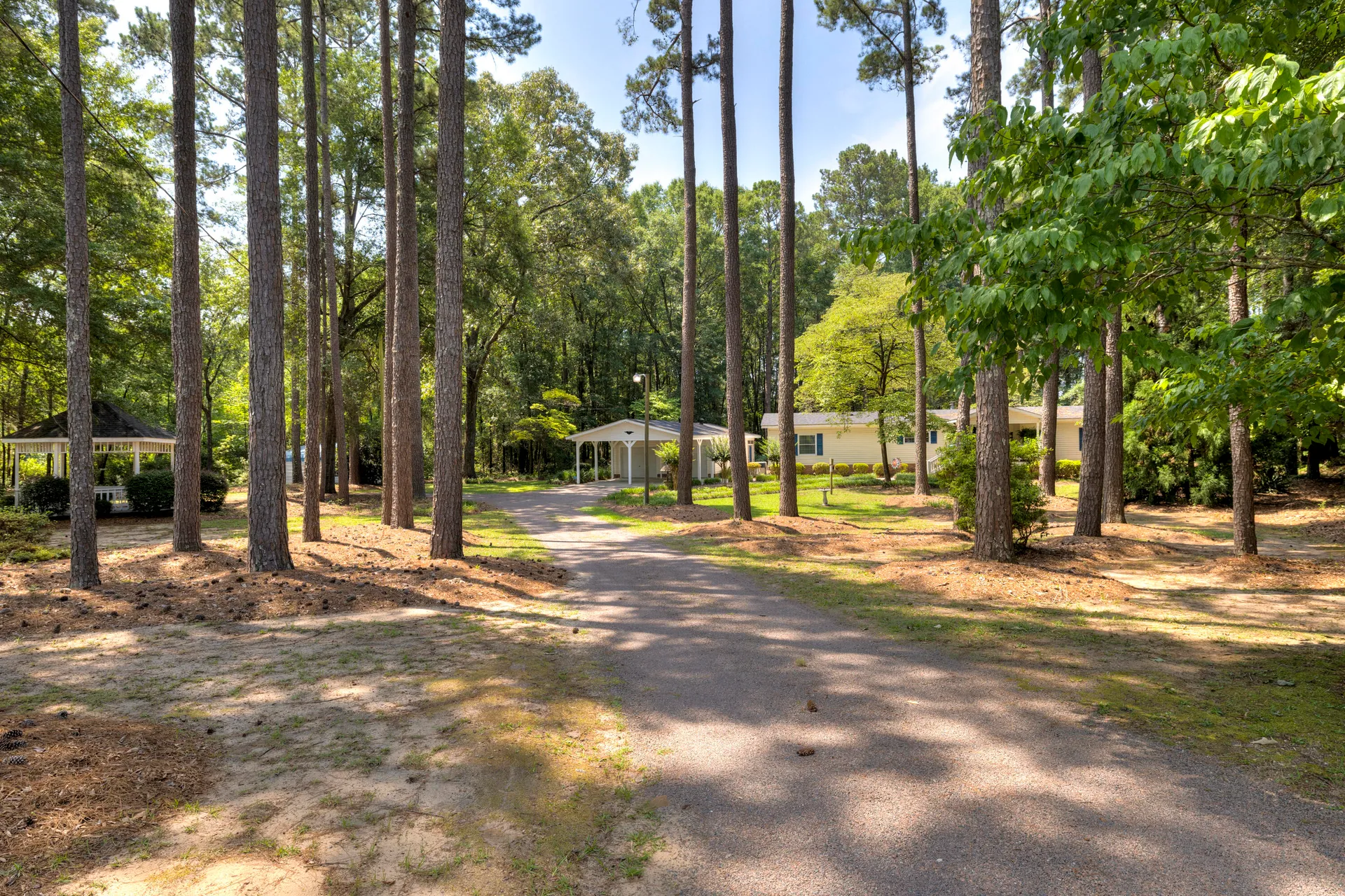 Property image 4 at 1120 Princes Trace Circle, Summerton, SC 29148