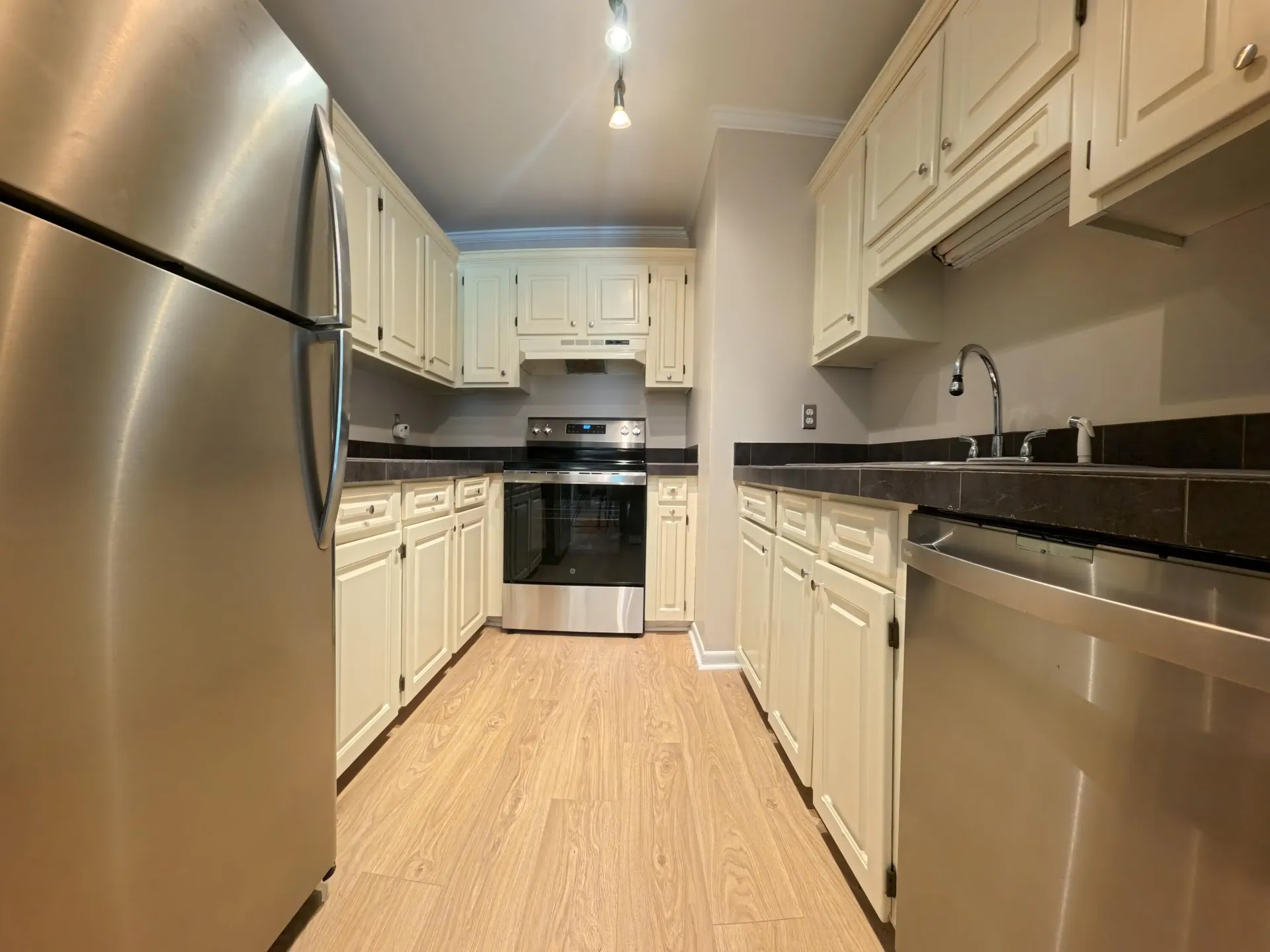 Property image 4 at 15 Town Park Lane A, Charleston, SC 29412