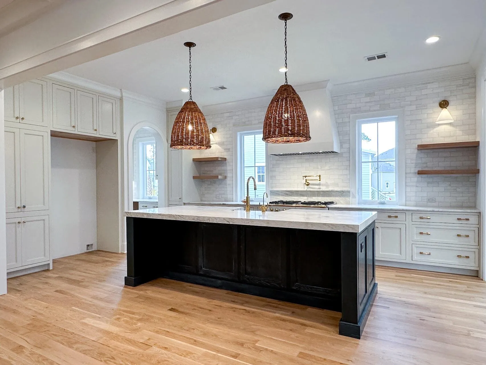 Property image 3 at 3902 Summerton Street, Mount Pleasant, SC 29466