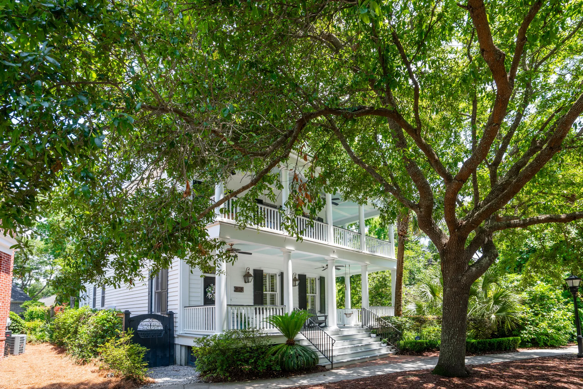 Property image 2 at 220 Ponsbury Road, Mount Pleasant, SC 29464