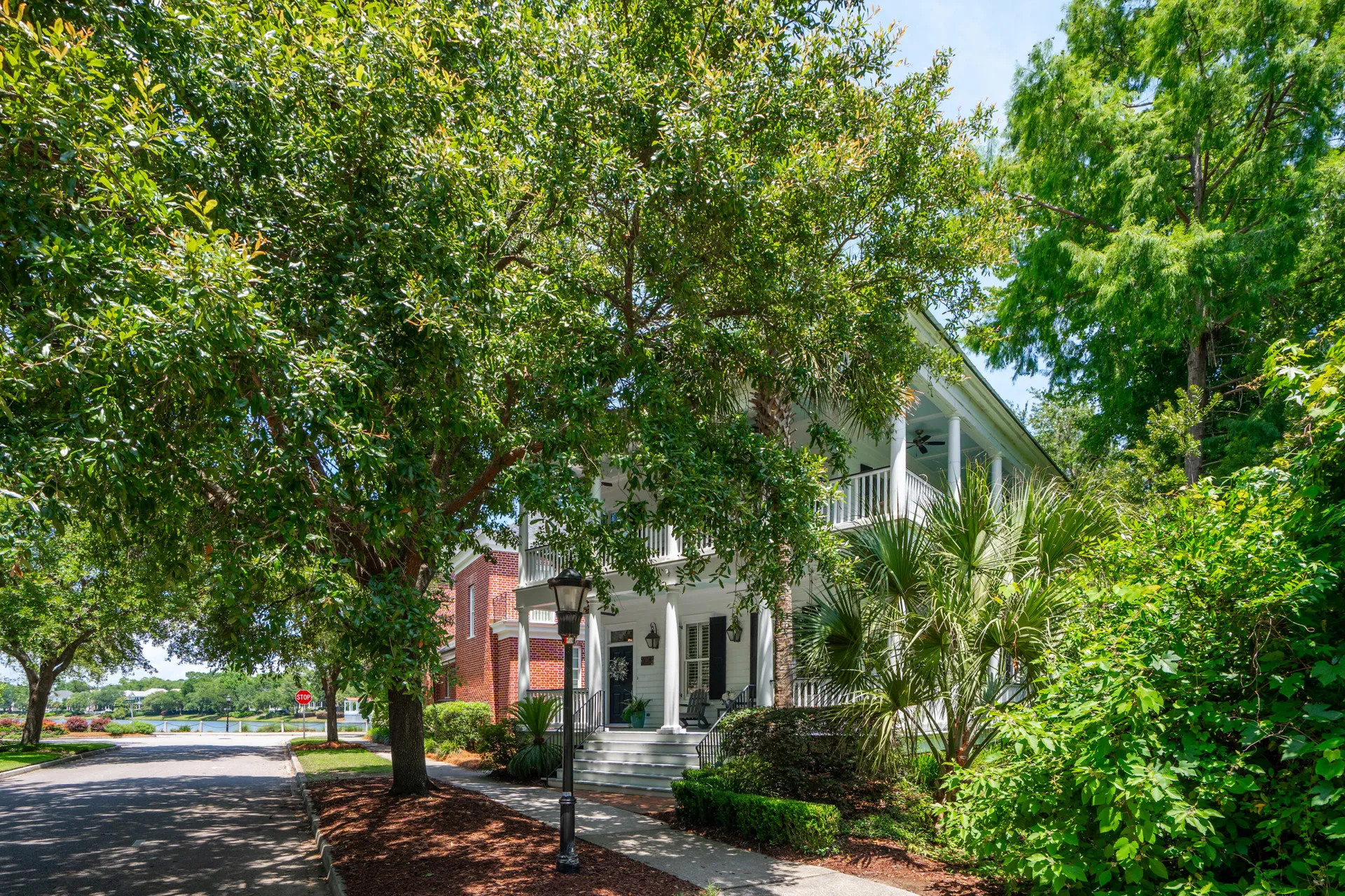 Property image 3 at 220 Ponsbury Road, Mount Pleasant, SC 29464