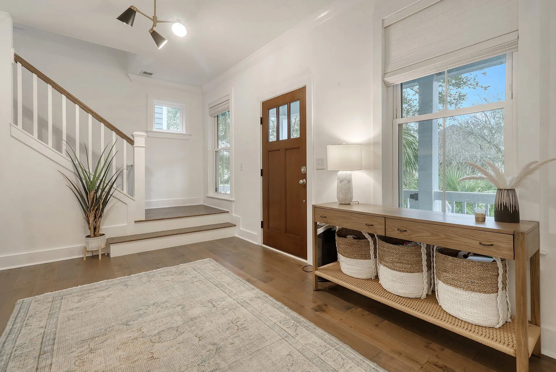 Property image 3 at 303 S Ladd Court, Charleston, SC 29492
