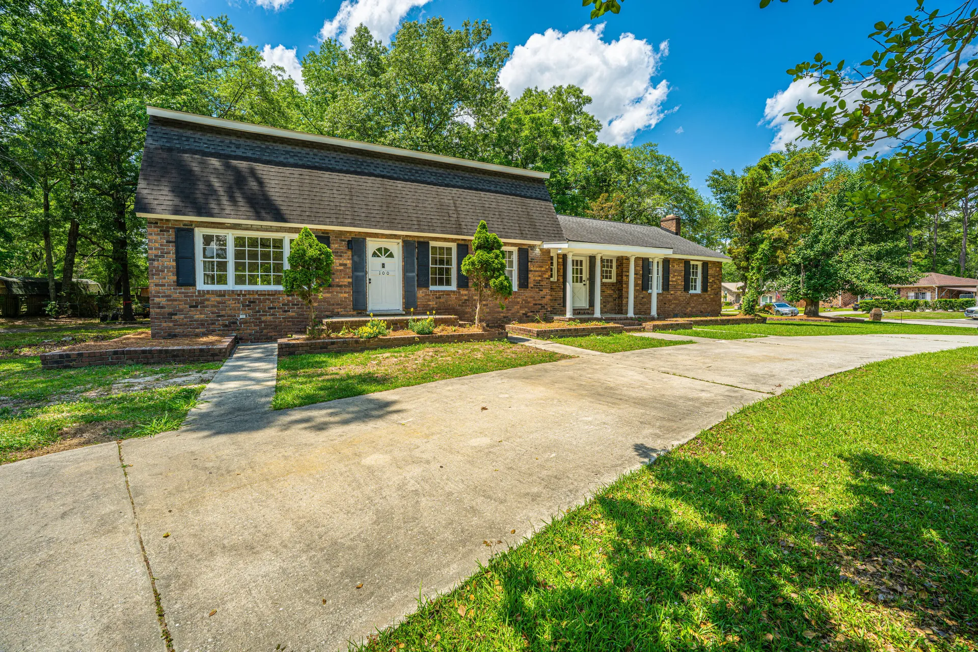 Colonial Heights, Goose Creek Community