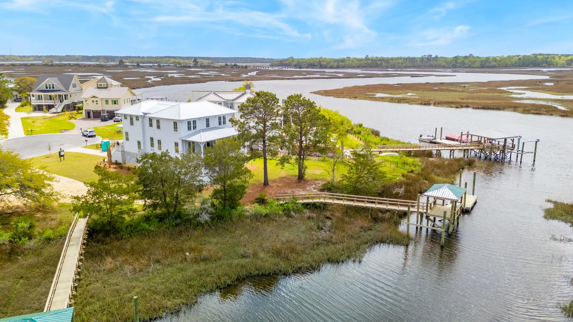 Opti Isle, Johns Island Community