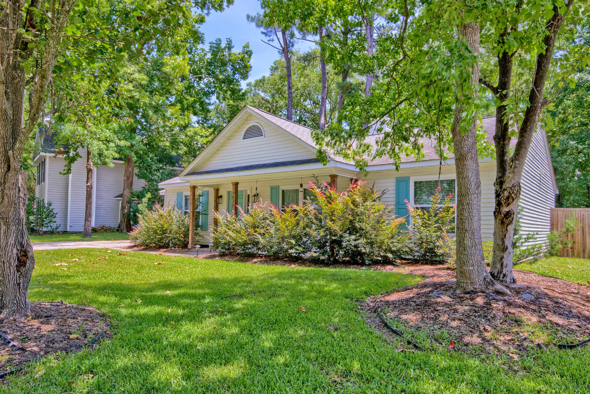 528 Castle Hall Road