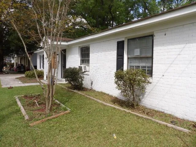 409 Robin Drive