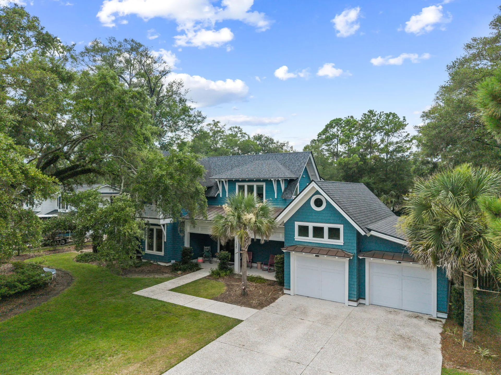 Property image 3 at 1030 W Lakeview Drive, Mount Pleasant, SC 29464