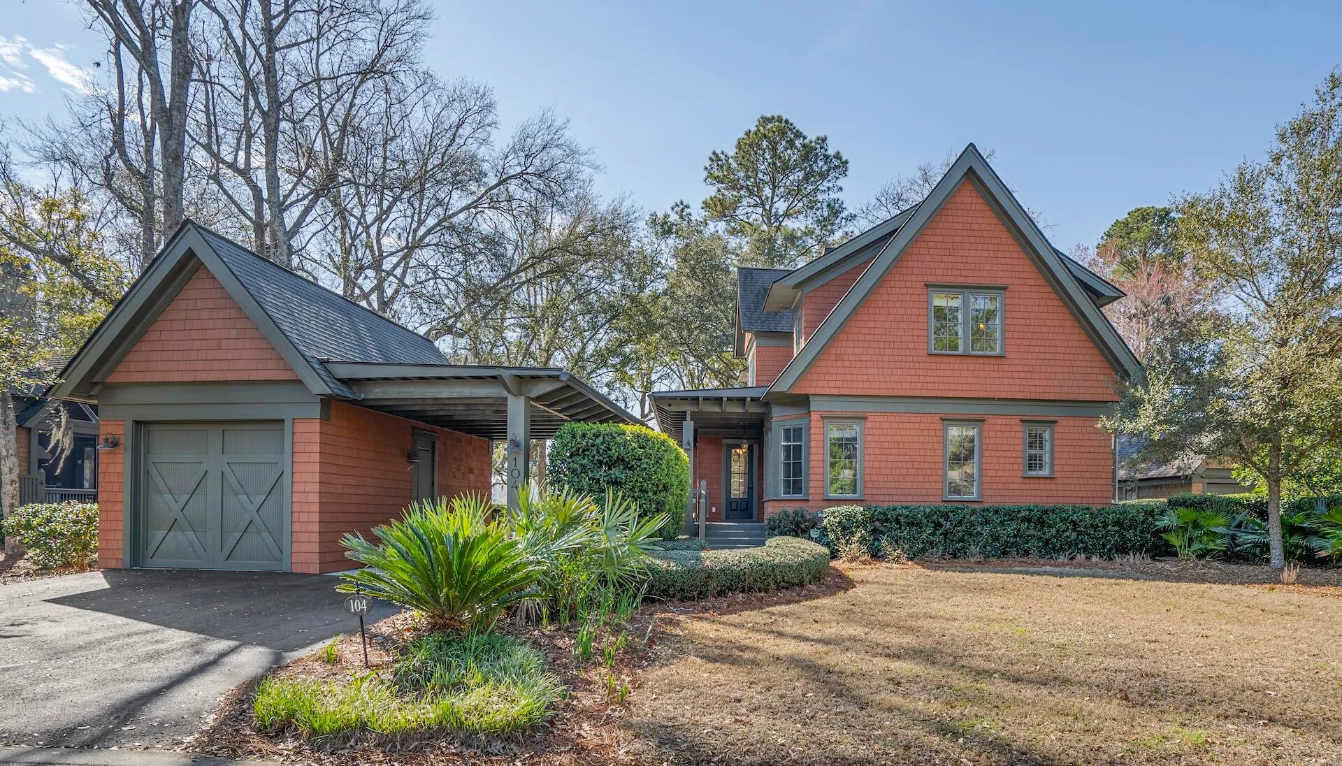 720 Island Park Drive 104