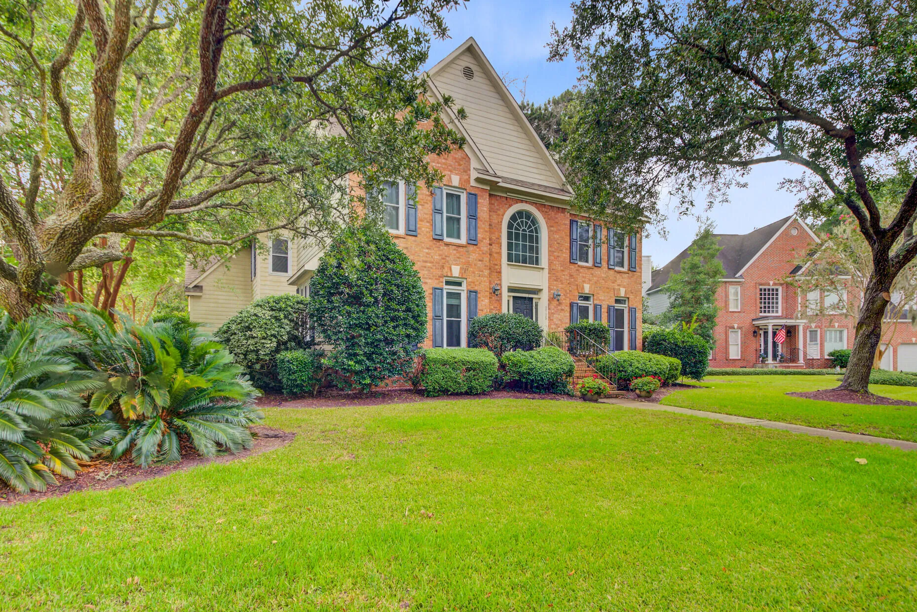 Property image 3 at 2725 Coddell Court, Mount Pleasant, SC 29466