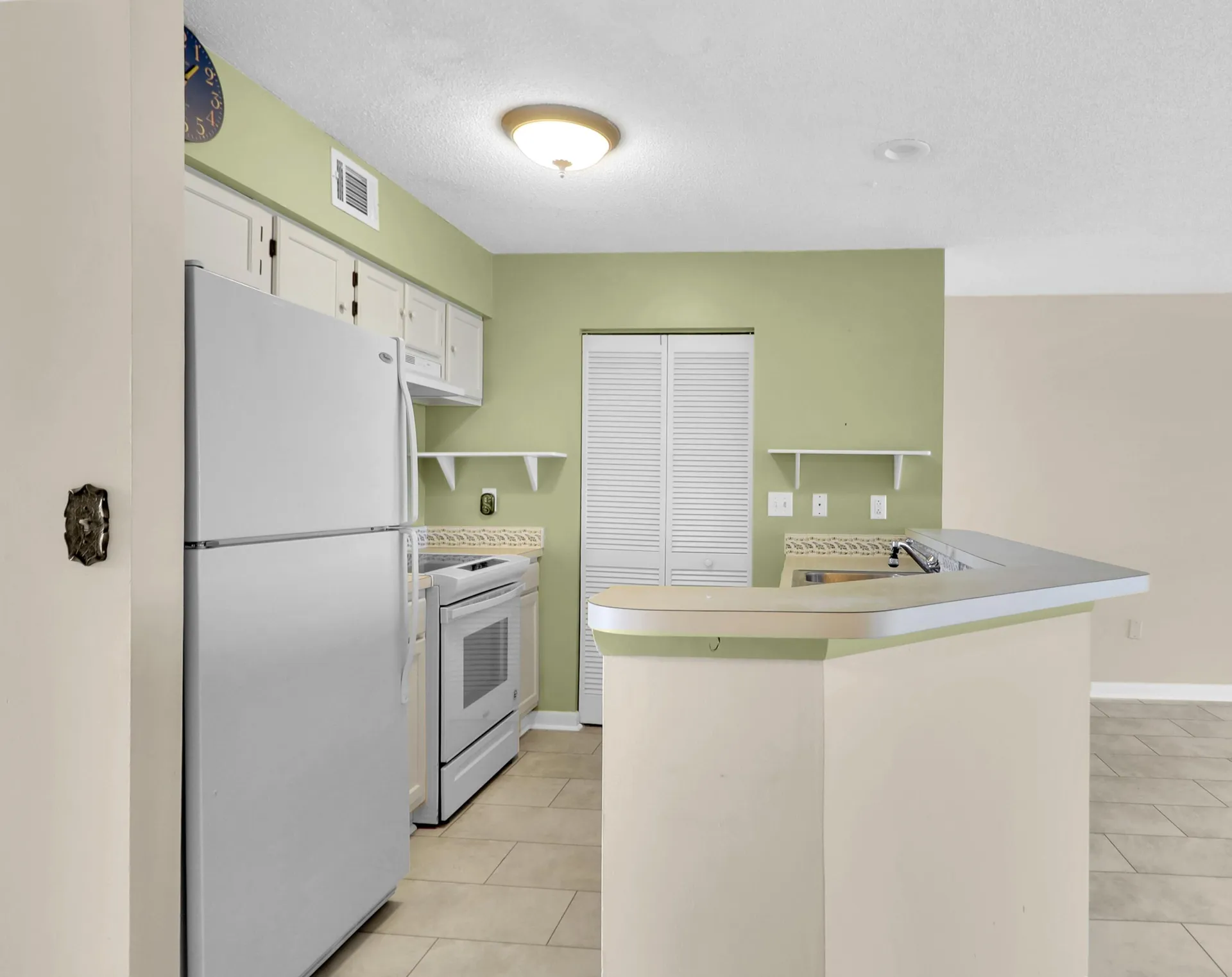 Property image 5 at 100 Mariners Cay Drive, Folly Beach, SC 29439