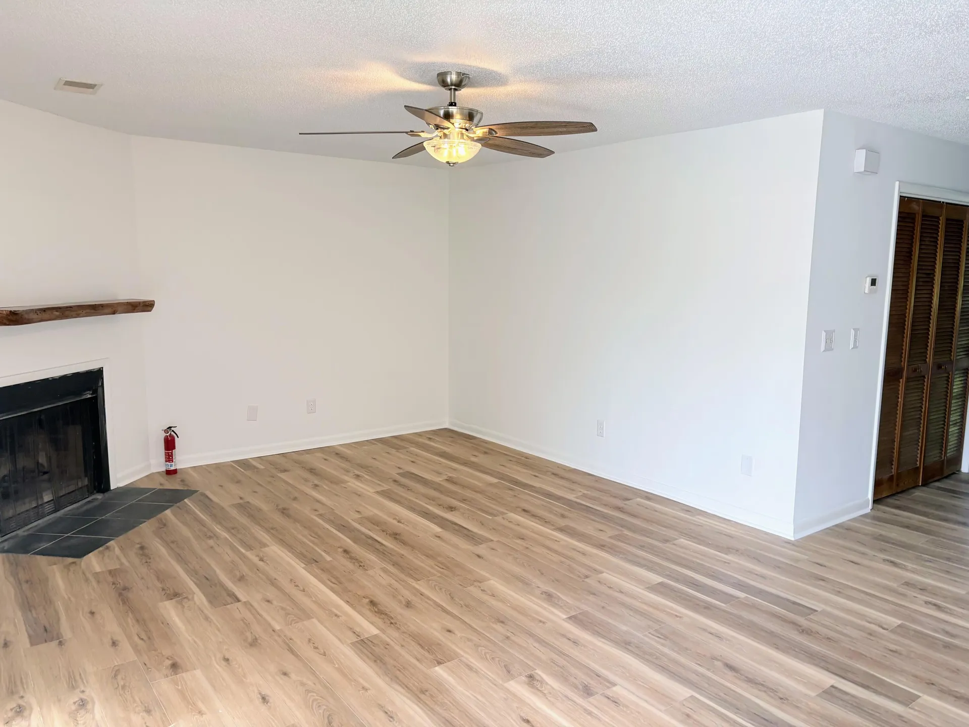 Property image 4 at 607 Waterwood Drive, Goose Creek, SC 29445