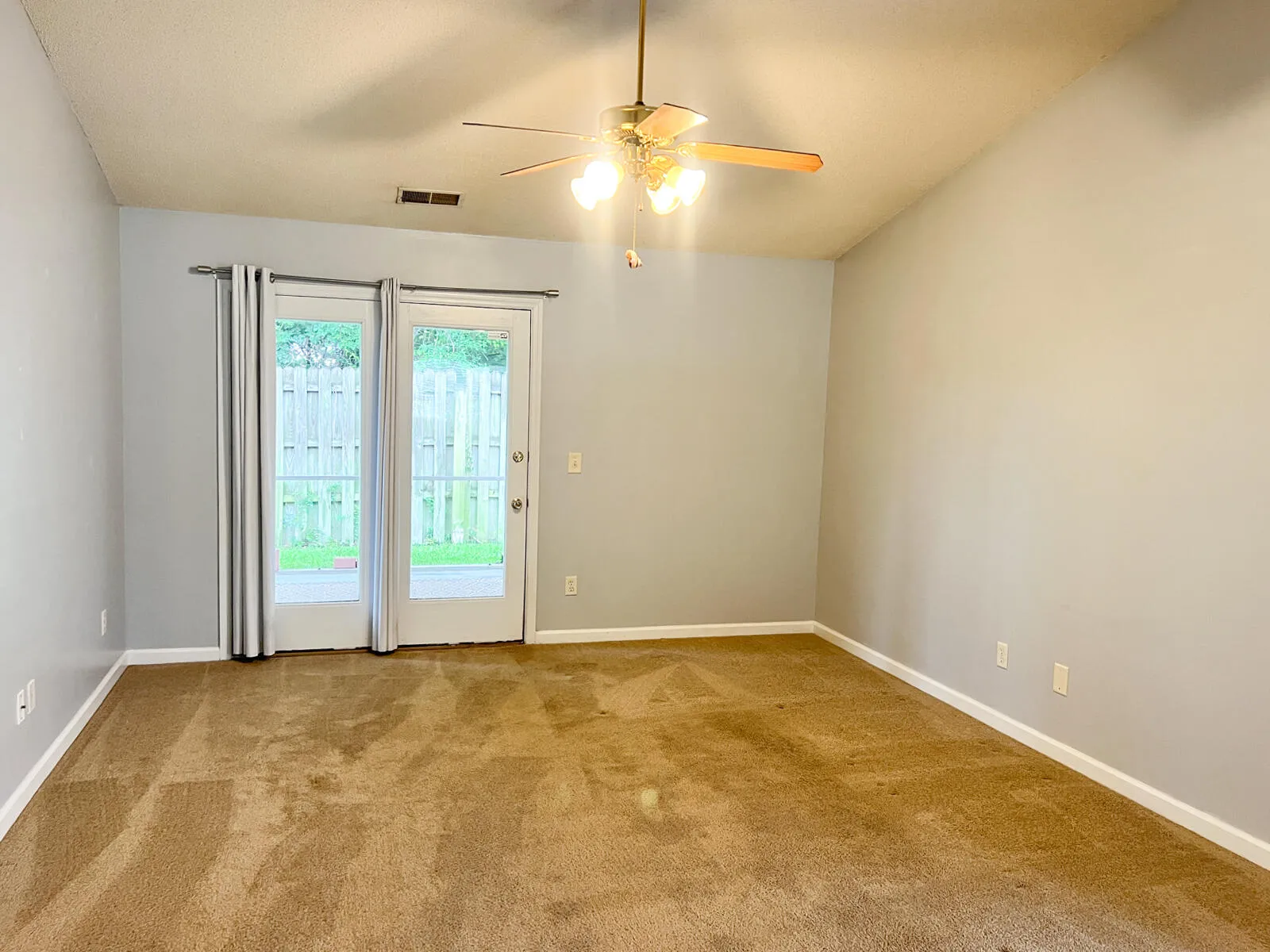 Property image 5 at 311 Dupont Way, Summerville, SC 29485