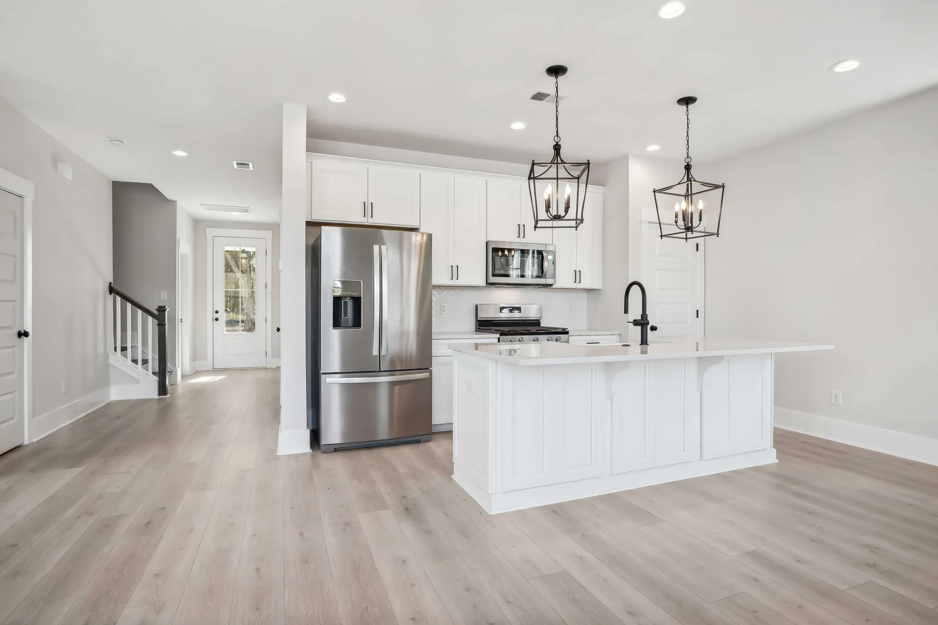 Property image 3 at 422 Queenview Lane, Charleston, SC 29414