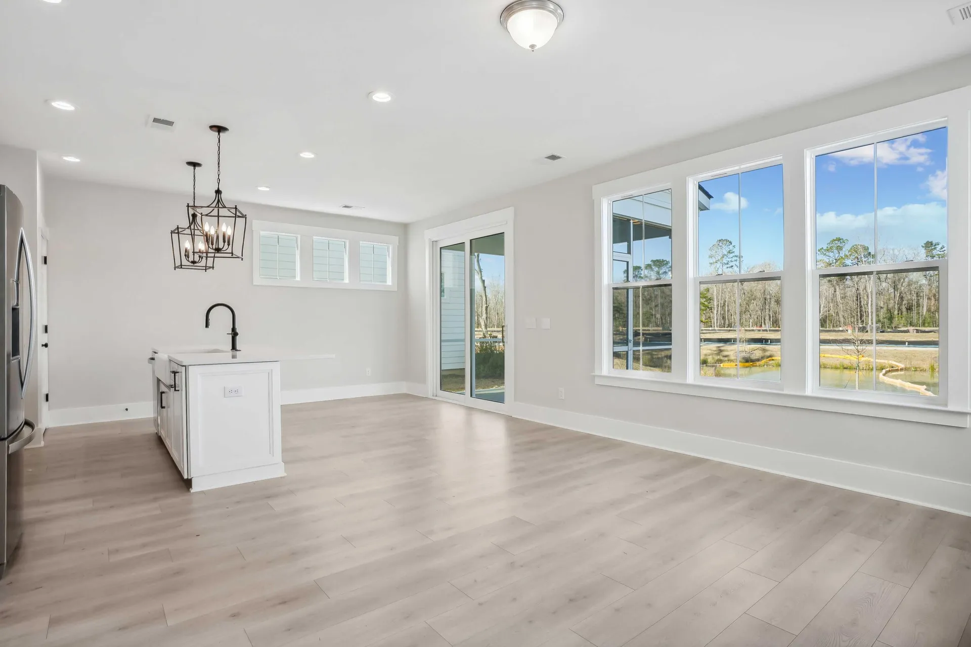 Property image 5 at 422 Queenview Lane, Charleston, SC 29414