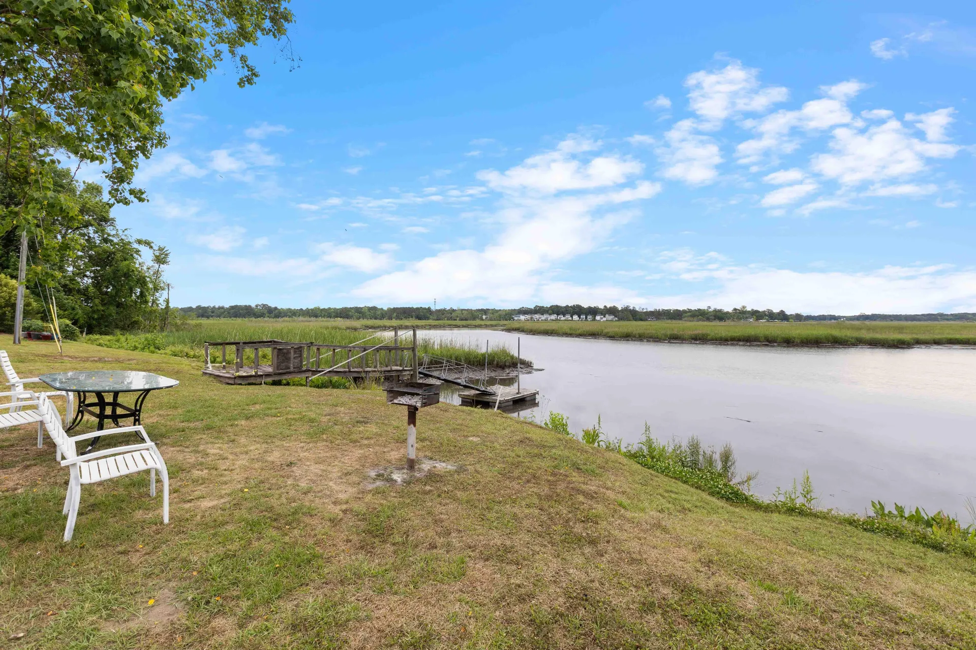 Property image 3 at 6240 Old Point Road 8, Hanahan, SC 29410