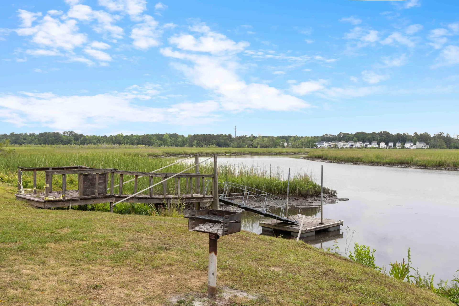 Property image 4 at 6240 Old Point Road 8, Hanahan, SC 29410