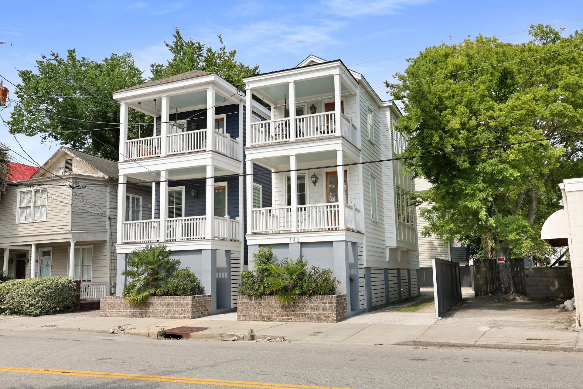 Property image 2 at 142 President Street, Charleston, SC 29403