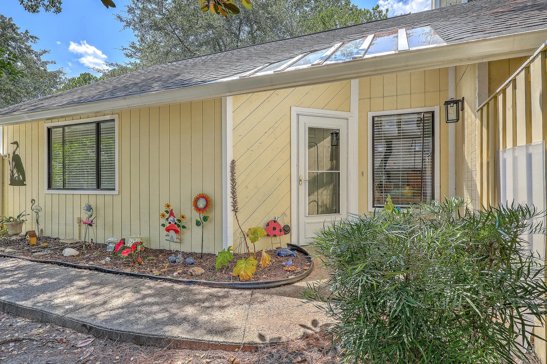 Property image 3 at 1116 Daffodil Lane, Mount Pleasant, SC 29464