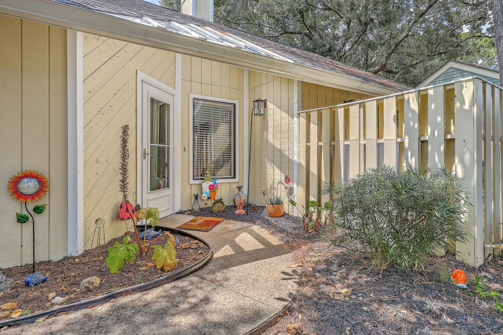 Property image 4 at 1116 Daffodil Lane, Mount Pleasant, SC 29464