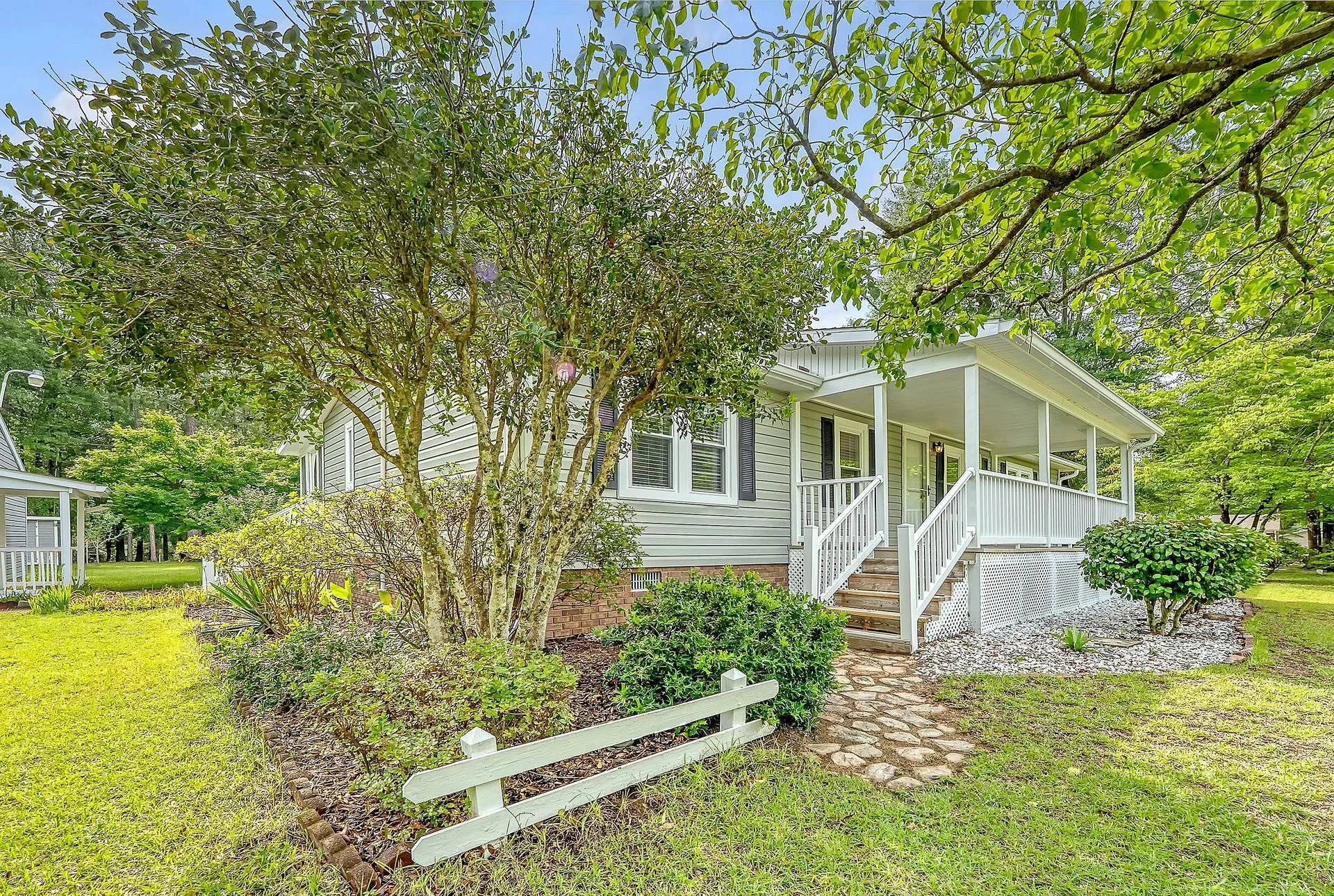 Property image 3 at 1188 Birch Dr Drive, Summerton, SC 29148