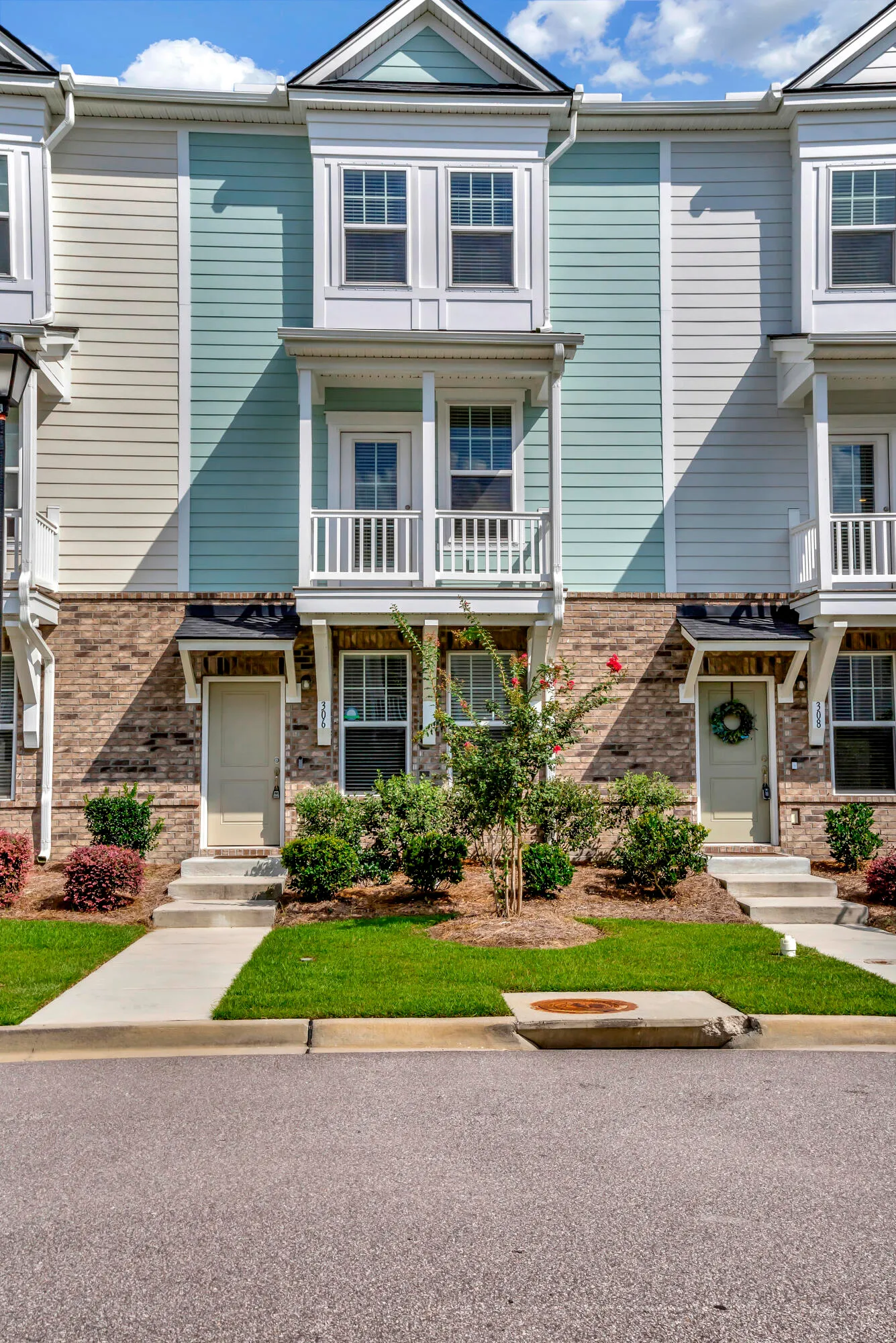 306 Pathfinder Way