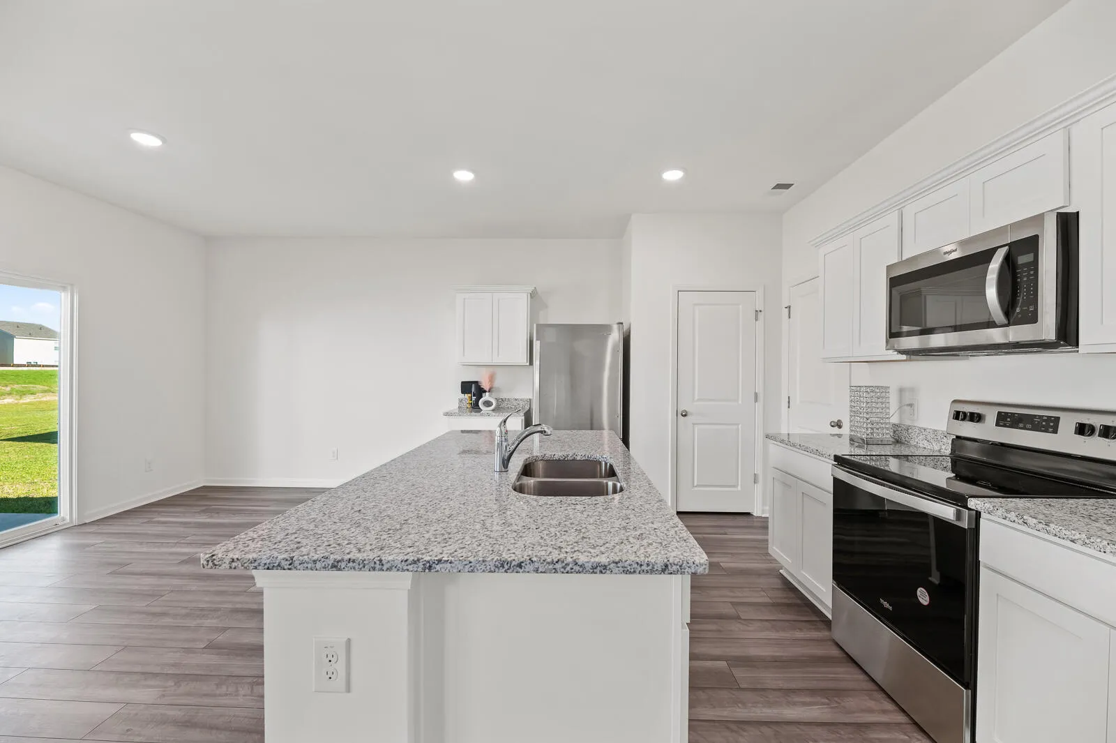Property image 3 at 192 Lyra Lane, Summerville, SC 29486
